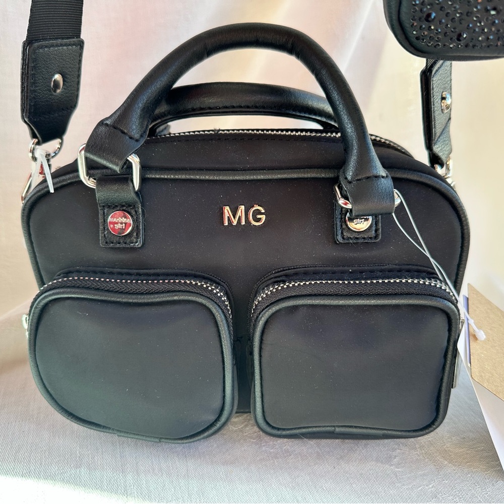 NWT MADDEN GIRL CROSSBODY BAG/PURSE - BLACK - Lots of compartments